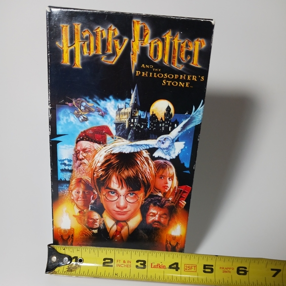 Harry Potter and the Philosopher's Stone VHS - Picture 7 of 7